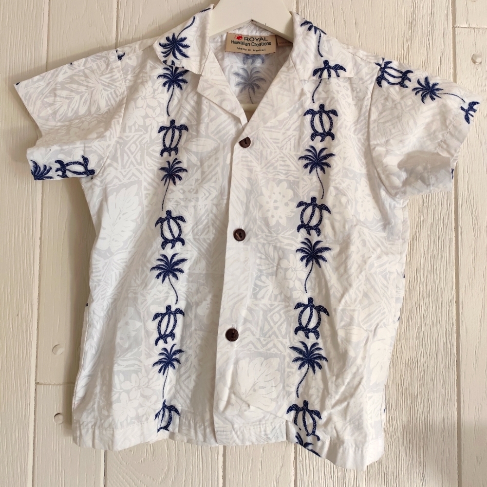 3/$25💙Kids Hawaiian Shirt, Toddler Size 6T